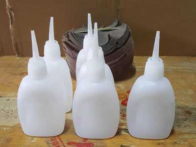 增強(qiáng)型瞬間膠水的特性、化學(xué)原理與使用方法
